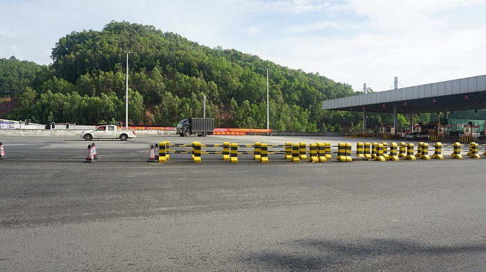 產(chǎn)品50問之防撞墩反光油漆掉“粉”了？（上）