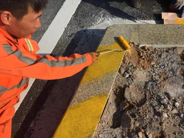 您不了解反光油漆與底材的關系！施工方必須了解