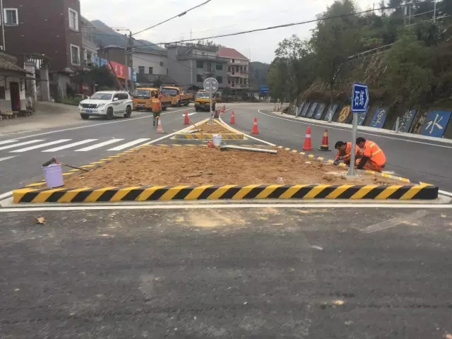 道路專用反光漆