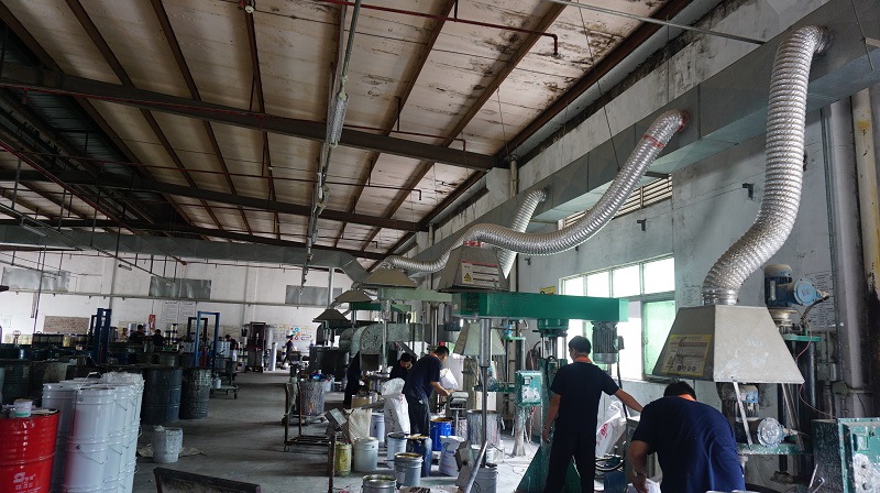 道路反光漆廠家如何順利度過生產“年關”