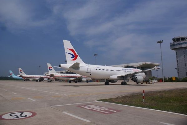 機場防護反光漆在低溫情況下施工容易出現(xiàn)什么問題？