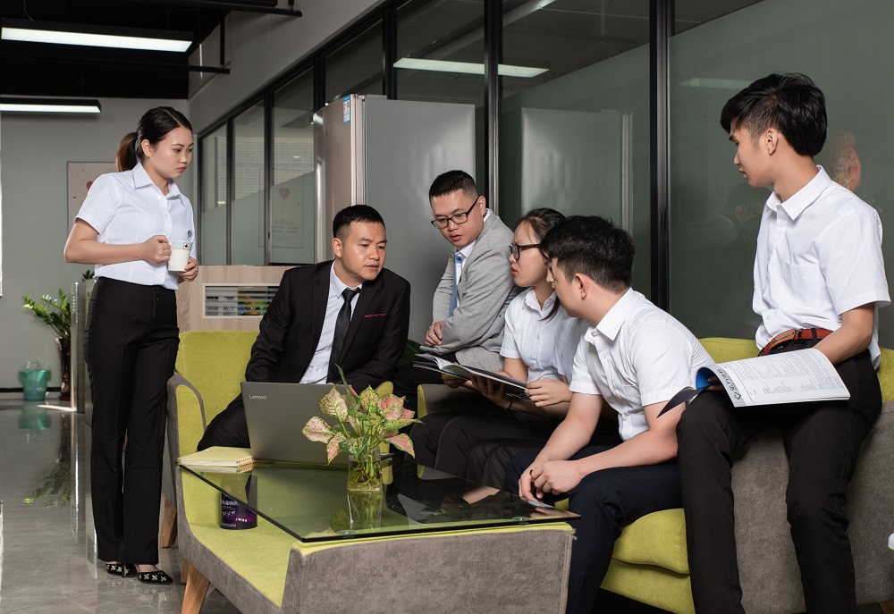 來(lái)自東莞匯勝化工一位反光漆業(yè)務(wù)員的工作日常