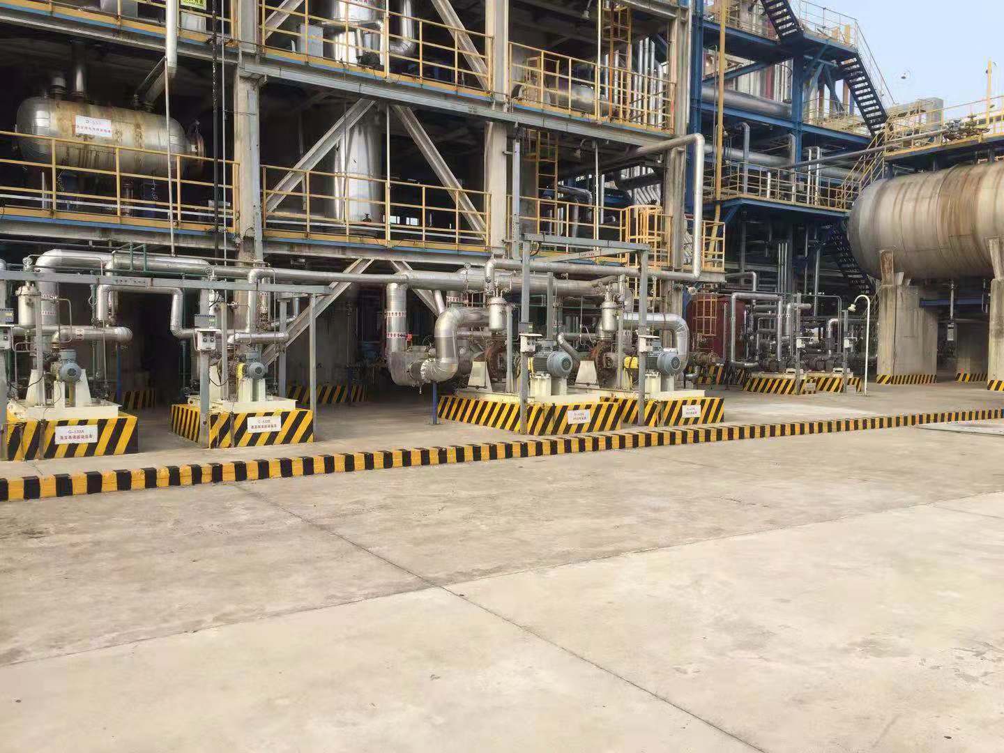 一種新型的涂料——交通警示反光漆