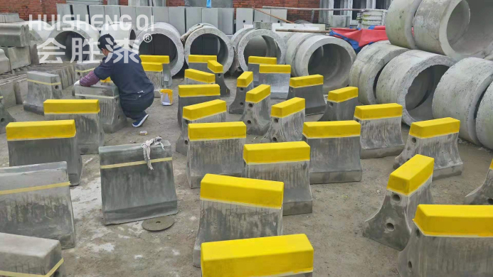 水泥墩專用反光漆究竟該如何涂刷？