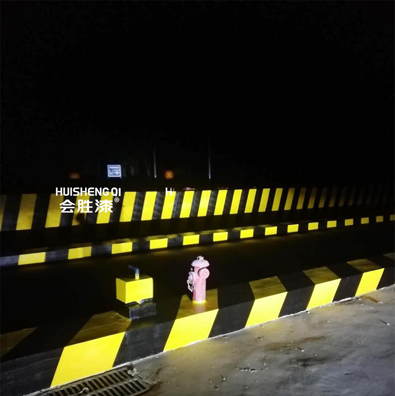 道路反光漆有施工標準嗎？