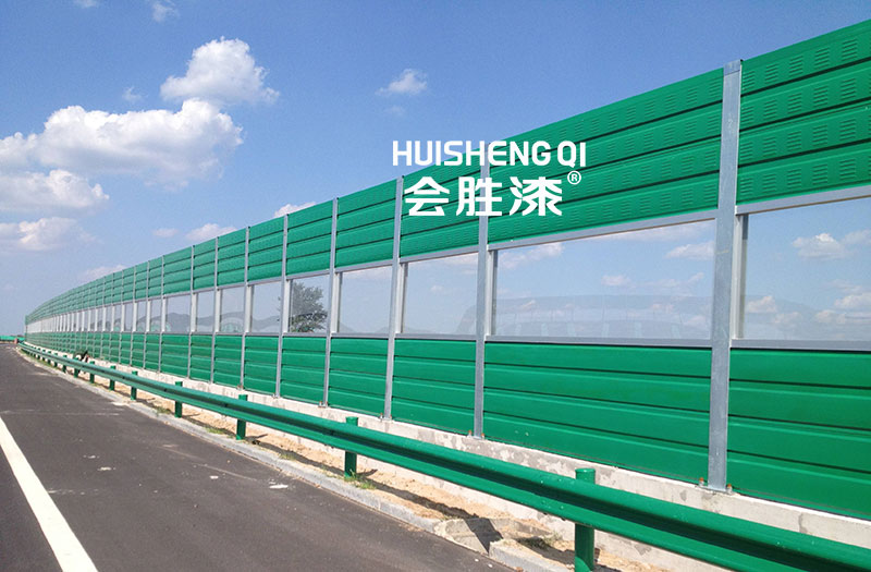 反光漆中的戰(zhàn)斗機？