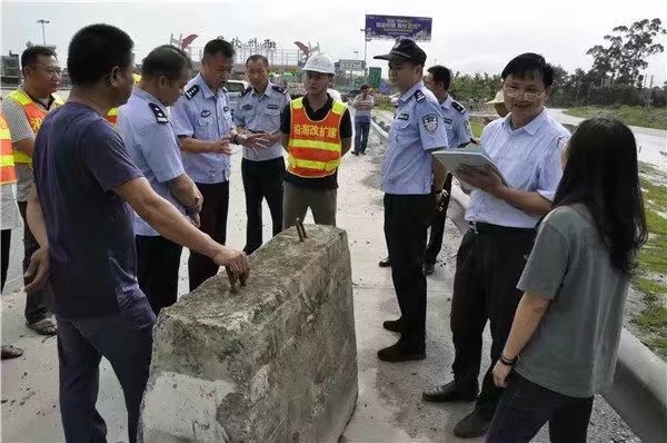 道路立面反光漆