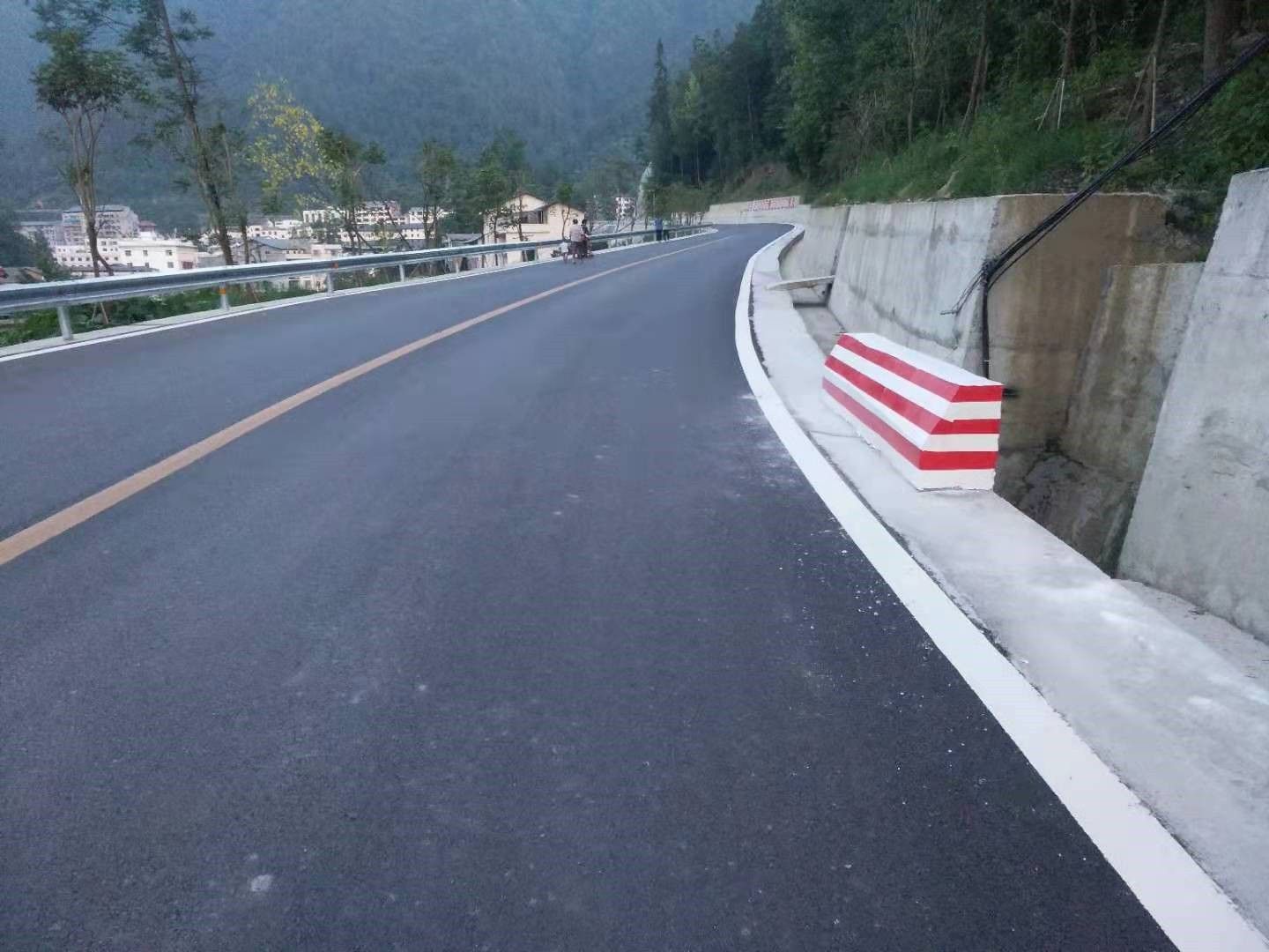 高速公路反光漆