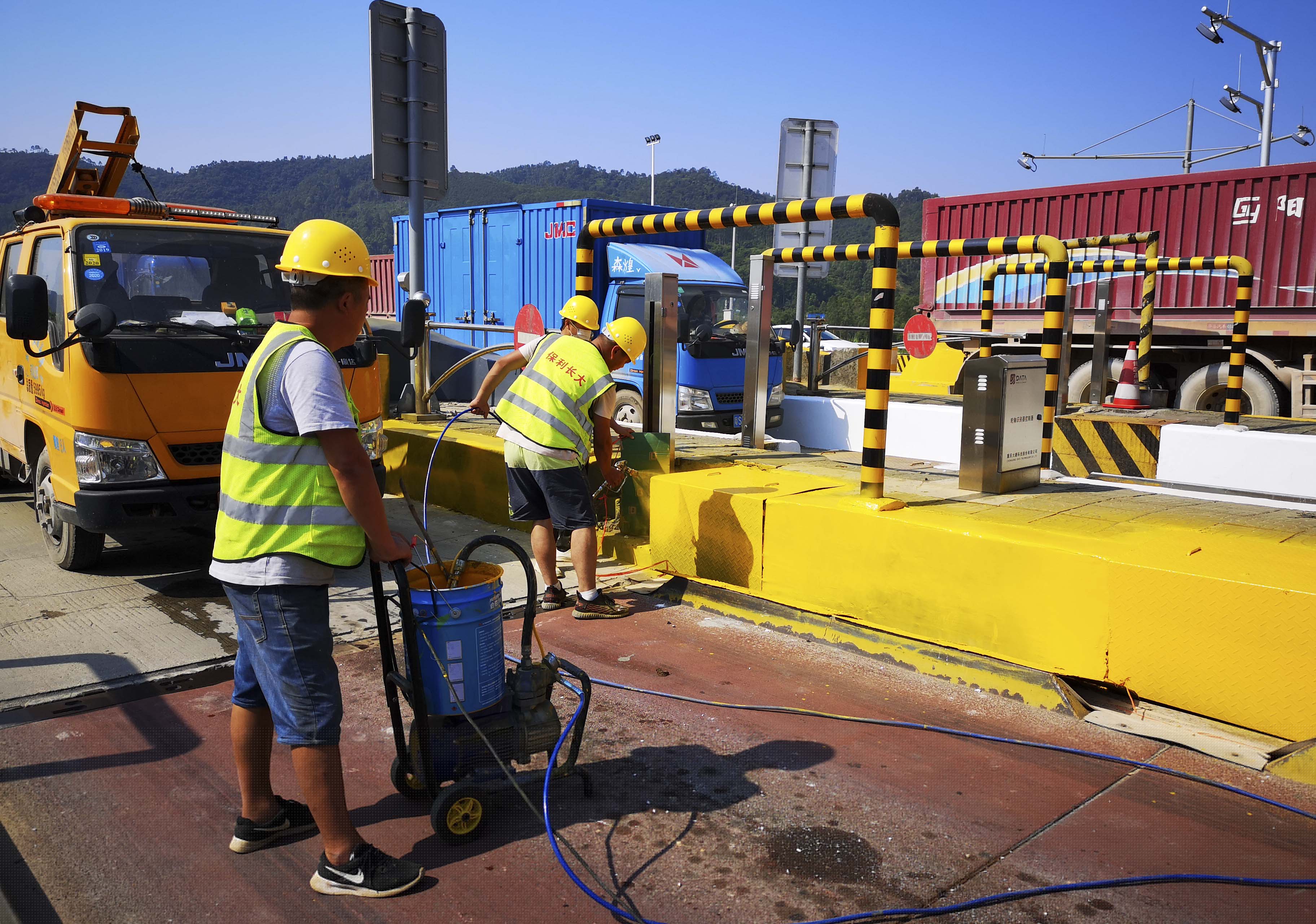 高速警示反光漆